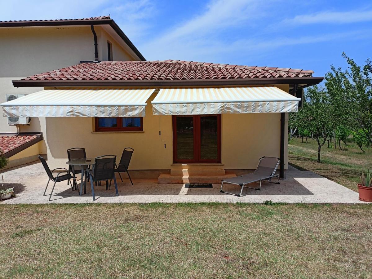 Apartment Studio Ta-Ti Umago Exterior foto